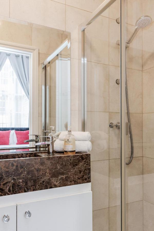 Oxford Street 2 Bed Apartment Лондон Экстерьер фото